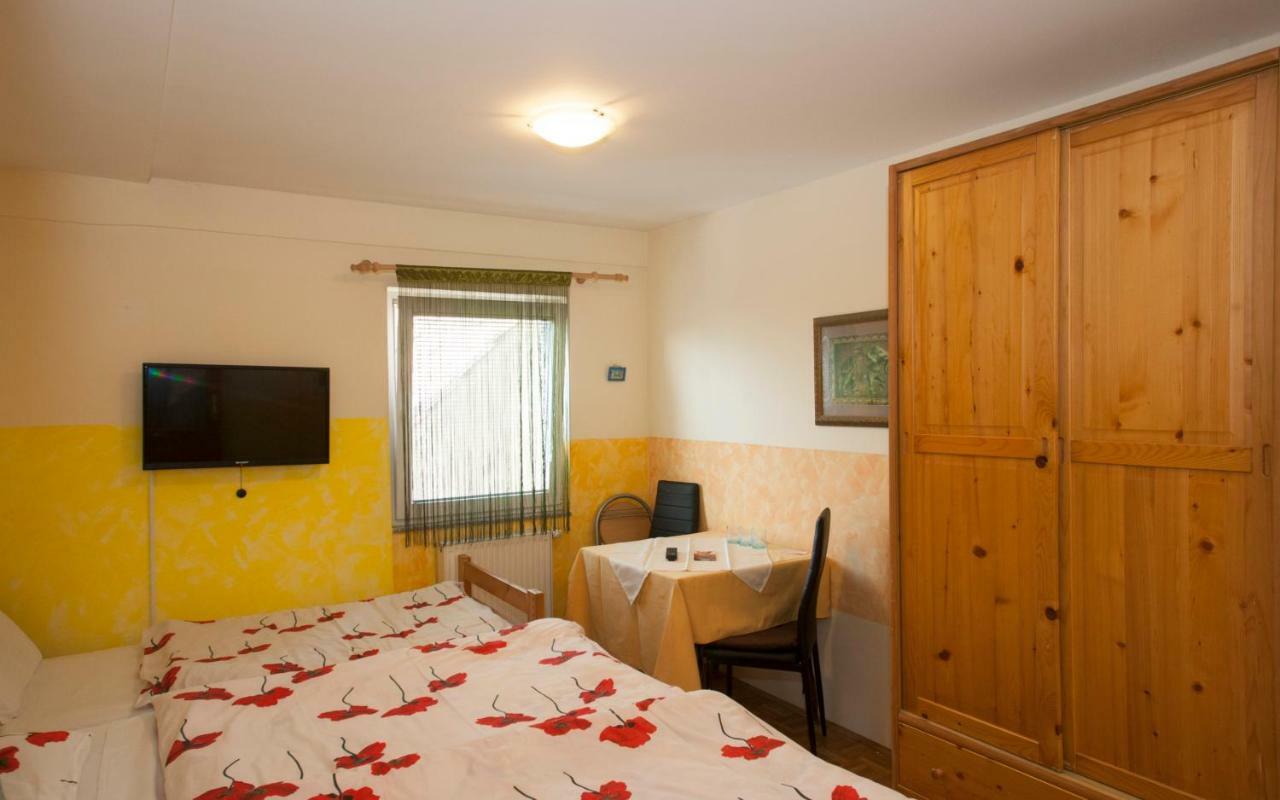 Guest House Celan Spodnja Hajdina Exterior photo